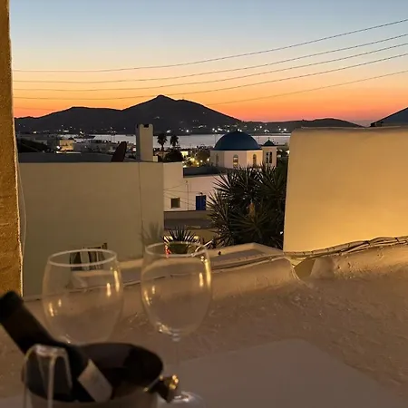 Renovated 100yo Cycladic In Center Of بيت للعطل ناوسا